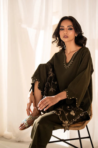 SUMAIRA KHANANI FALL BASICS’26 | MOSS