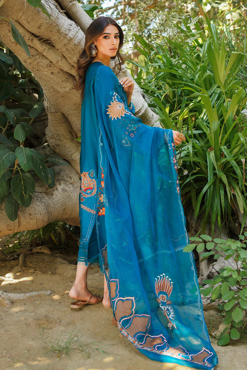 SUMAIRA KHANANI | ZOHA