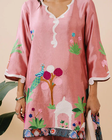 MEHREEN HAMZA TABANI ‘SOFT CHOAS LUXE PRET’26 | MACARON
