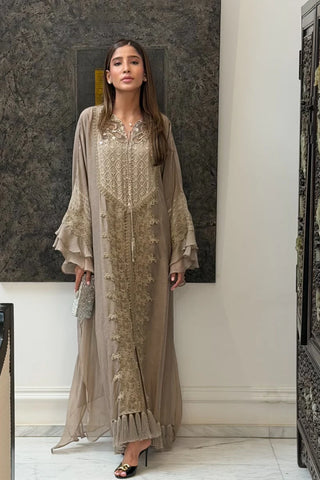 AMMARA KHAN ‘SIERA SUMMER LUXURY FORMALS’26 | SERFINA