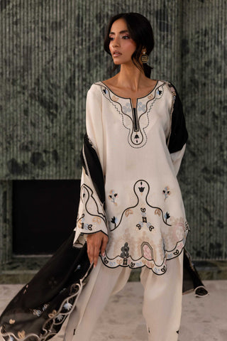EINKA FESTIVE PRET'26 | RAVEN IN MONOCHROME