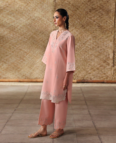 REPUBLICWOMENSWEAR 'NEOMA ESSENTIAL PRET'26' | ARLISSE