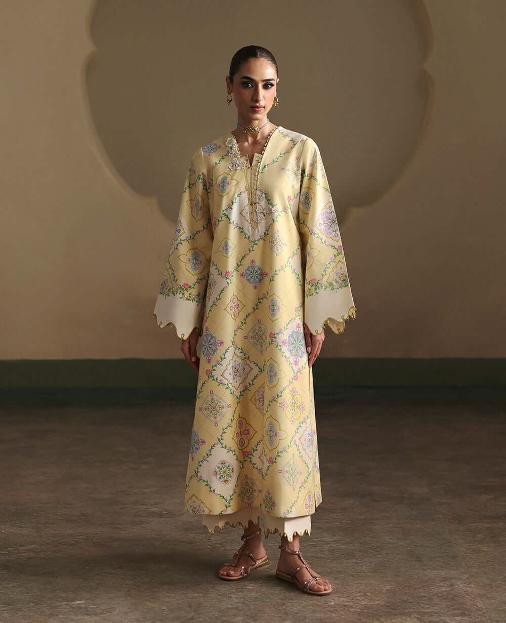 REPUBLICWOMENSWEAR 'NEOMA ESSENTIAL PRET'26 | LIRENNE