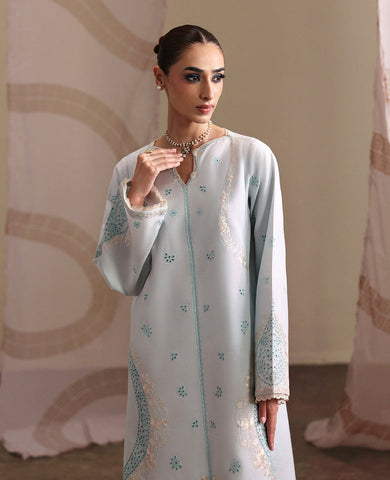 REPUBLICWOMENSWEAR 'NEOMA ESSENTIAL PRET'26 | CAELIRA