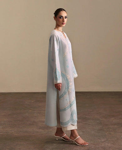 REPUBLICWOMENSWEAR 'NEOMA ESSENTIAL PRET'26 | CAELIRA
