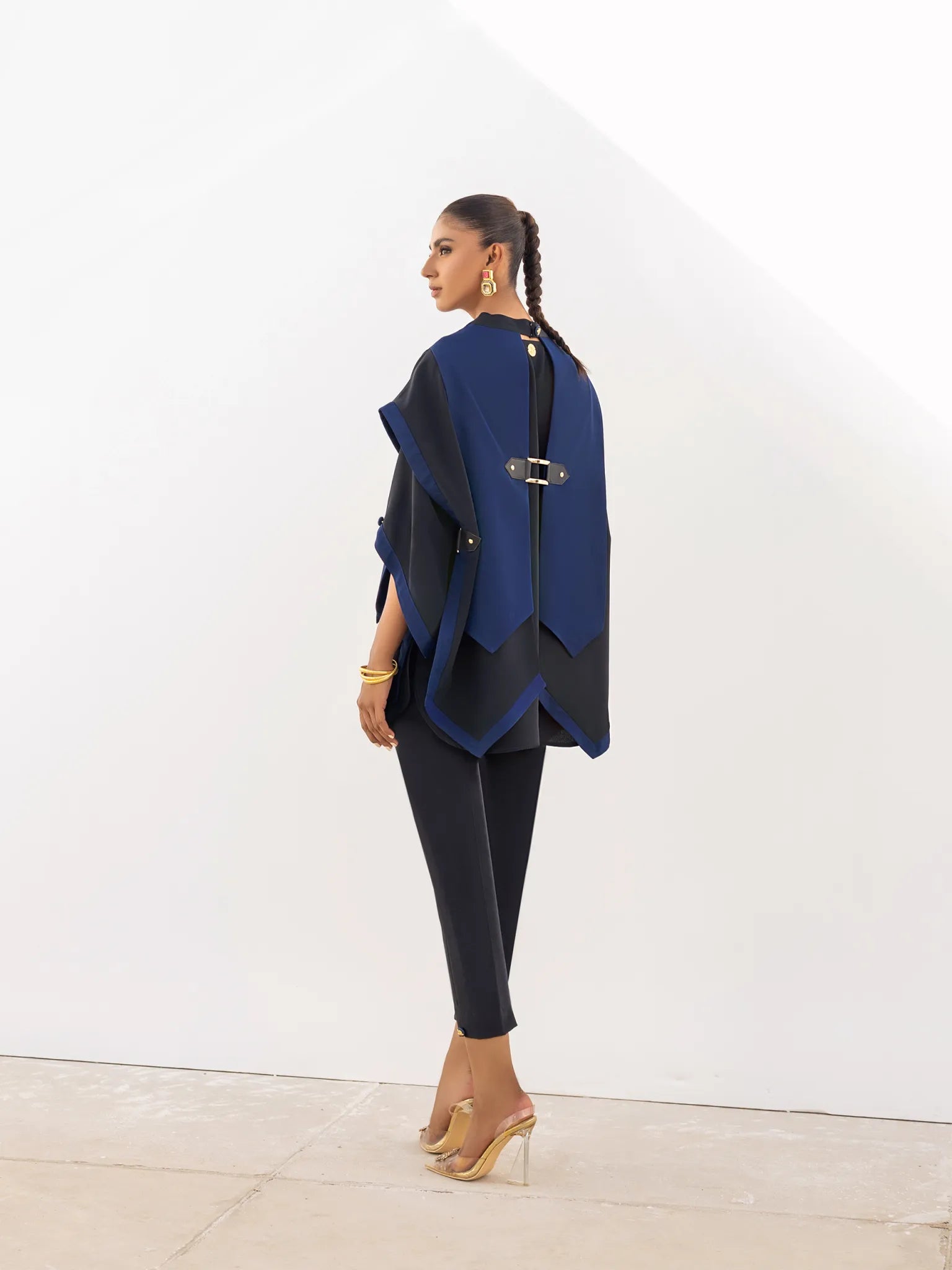 Iqa | Raya Navy Blue