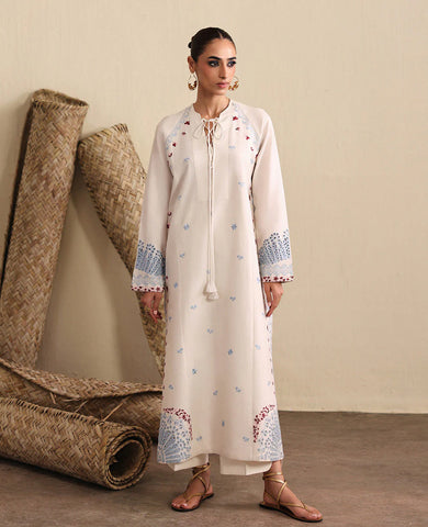 REPUBLICWOMENSWEAR ‘NEOMA ESSENTIAL PRET’26 | EVANTHE