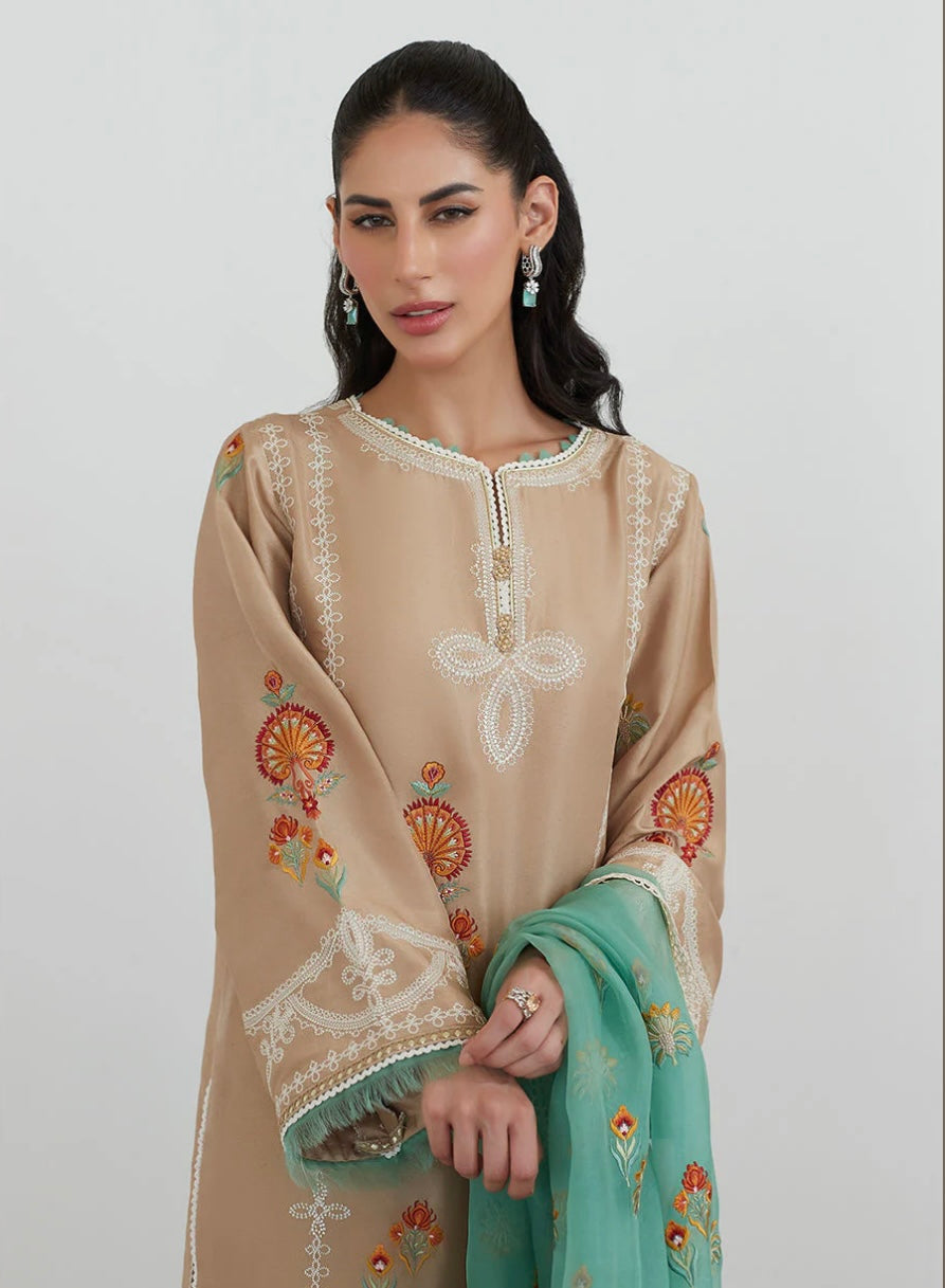 FARAH TALIB AZIZ LUXE PRET | LATTE EMBROIDERED SET