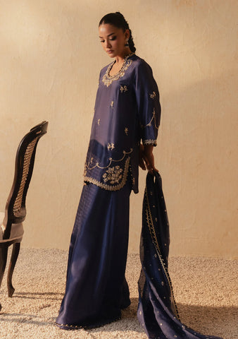 ZAINAB ZULFIQAR FESTIVE FORMALS’26 | AIGUL