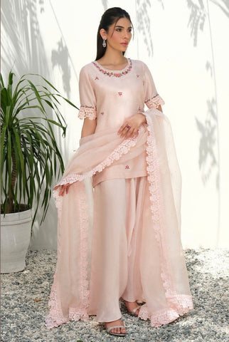 FARIDA HASAN SUMMER HIGH’24 | PINK SILK FLORAL WITH PANTS