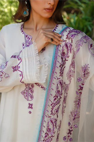 SUMAIRA KHANANI | AMRAH