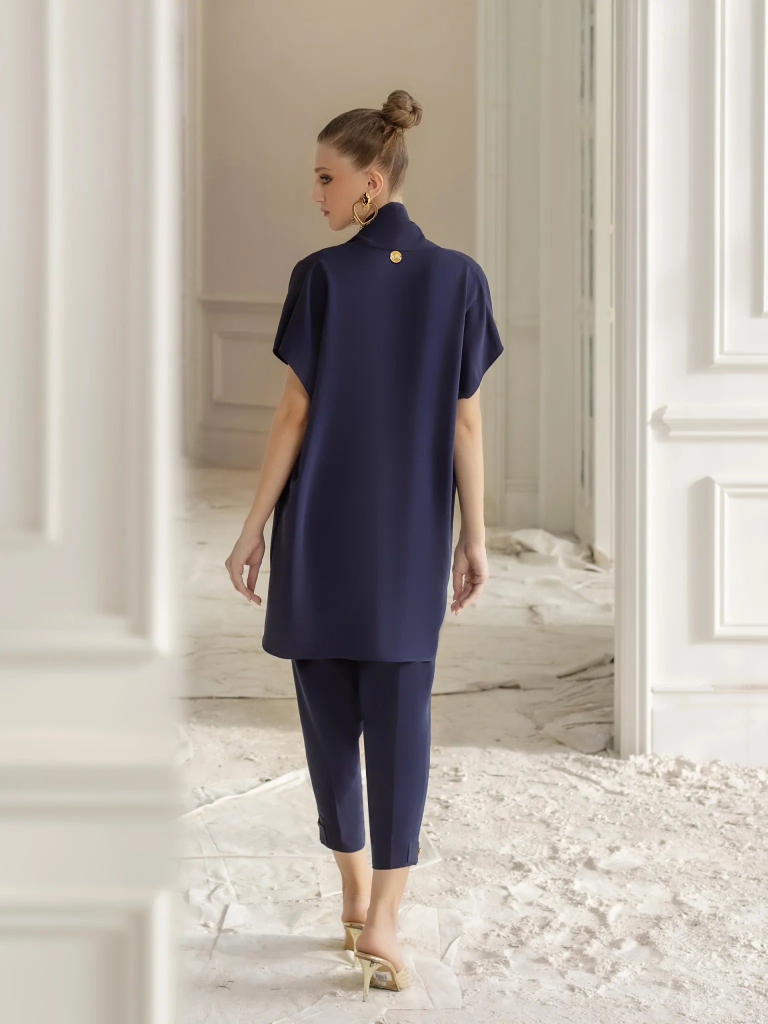 IQA | DANIA NAVY BLUE