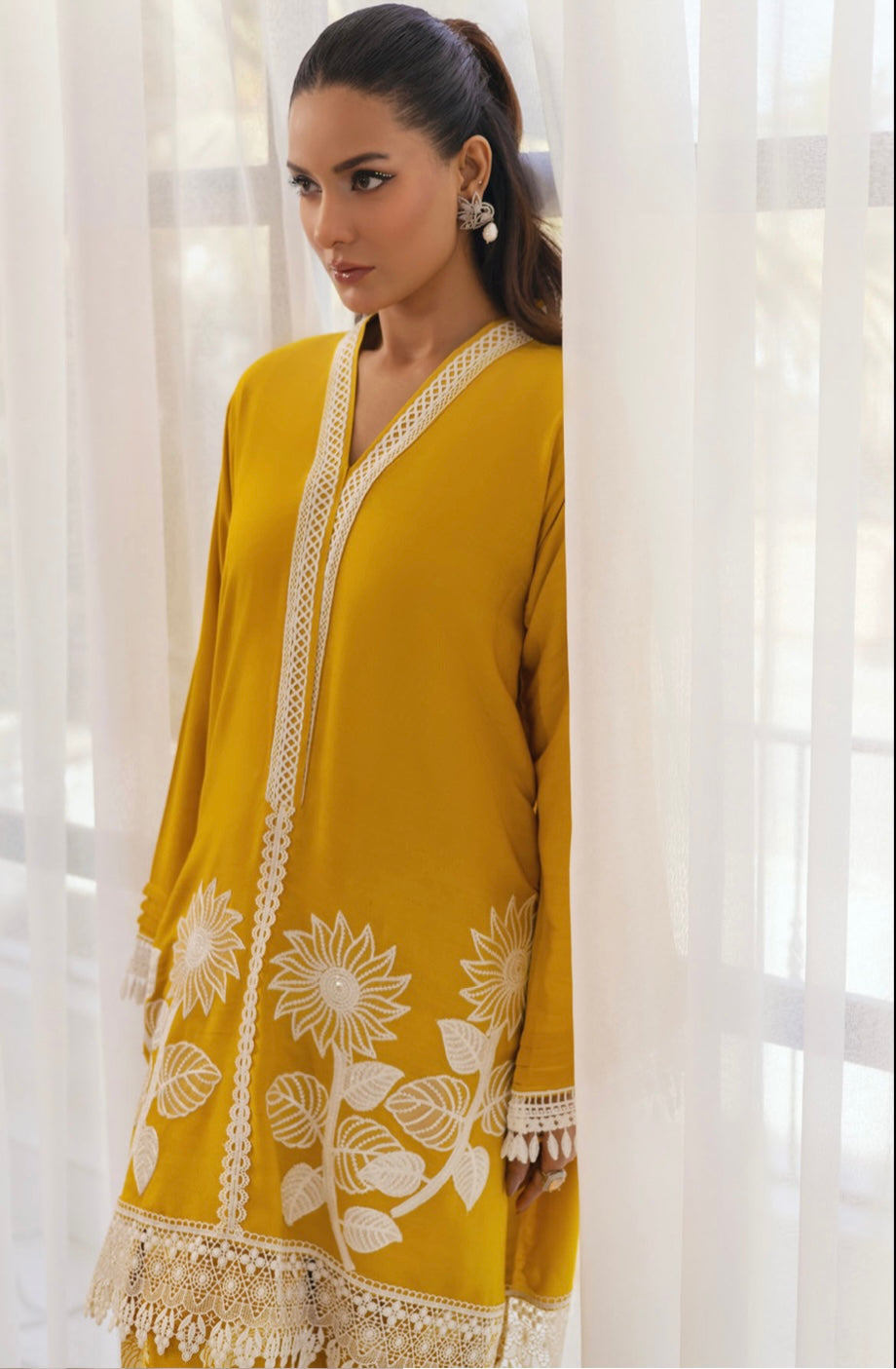 ANNUS ABRAR BASICS’24 | KEISHA