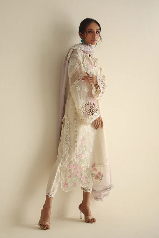 NADIA FAROOQUI LARA LUXURY PRET’24 | SAKURA