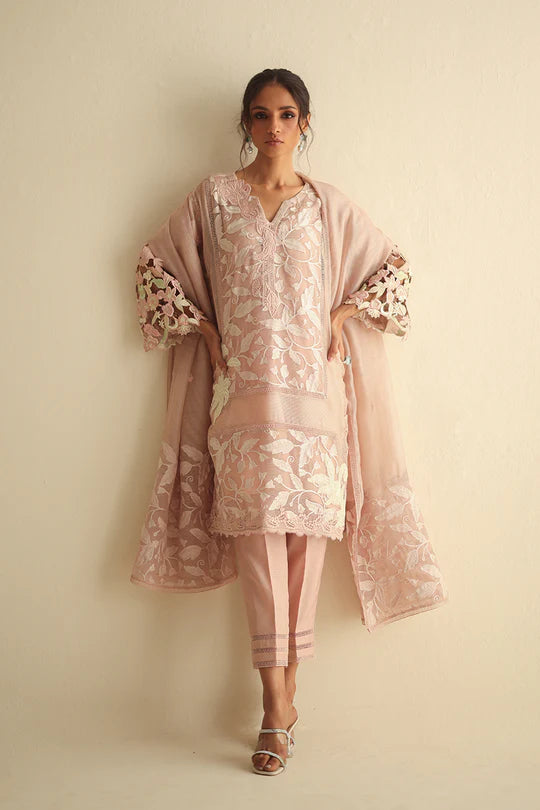 NADIA FAROOQUI LARA LUXURY PRET’24 | ROSA
