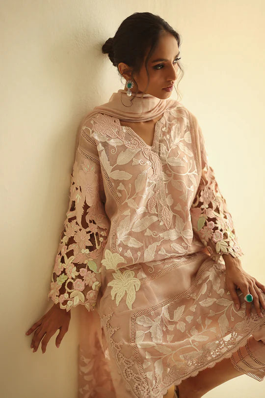 NADIA FAROOQUI LARA LUXURY PRET’24 | ROSA