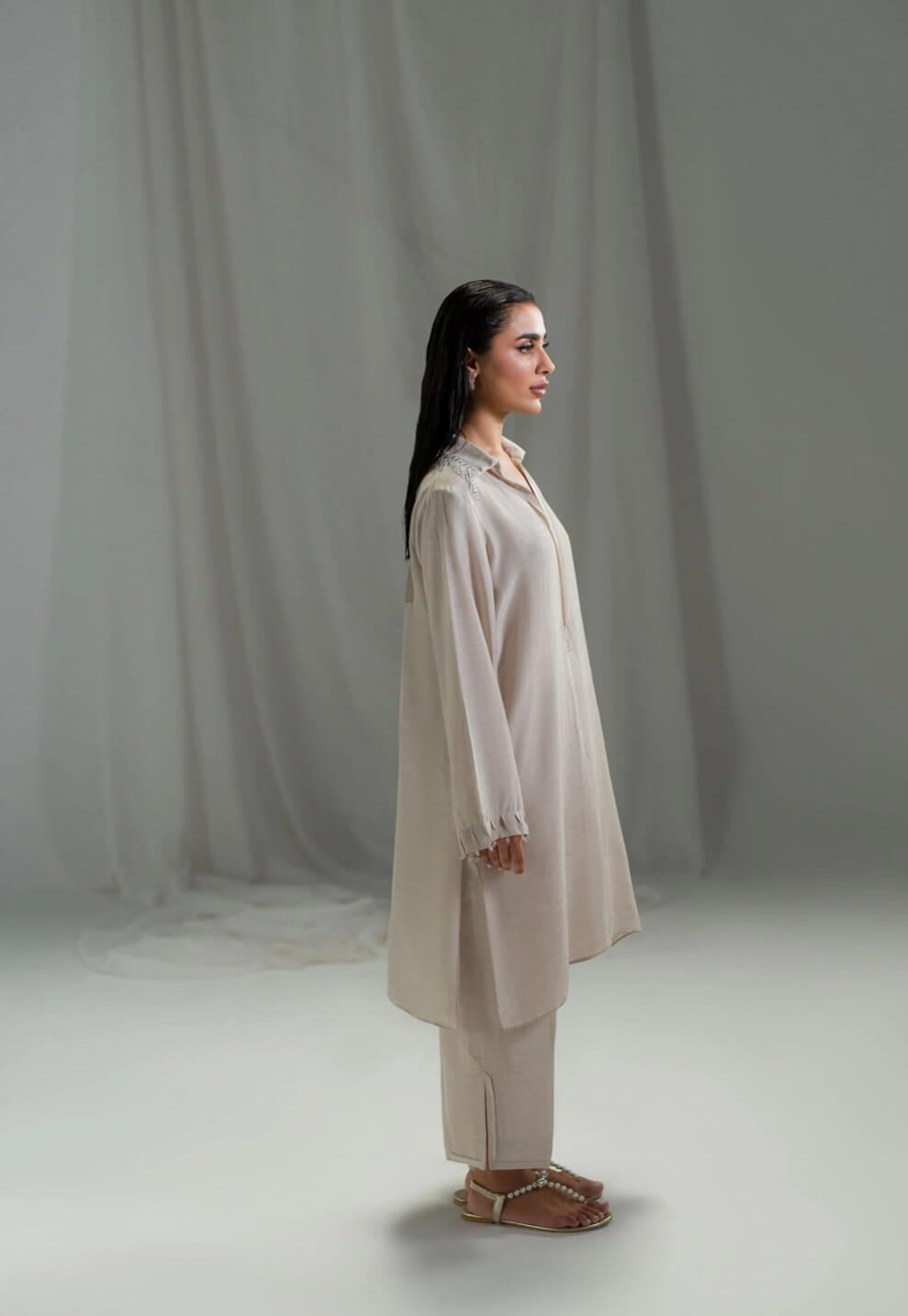 AMMARA KHAN SETA’24 | STATEMENT COLLAR CO-ORD SET