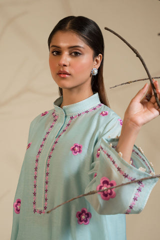 AMBER GOHAR LUXURY PRET’24 | DREAMLAND