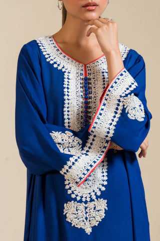 AMBER GOHAR LUXURY PRET’24 | SERENE BEAUTY