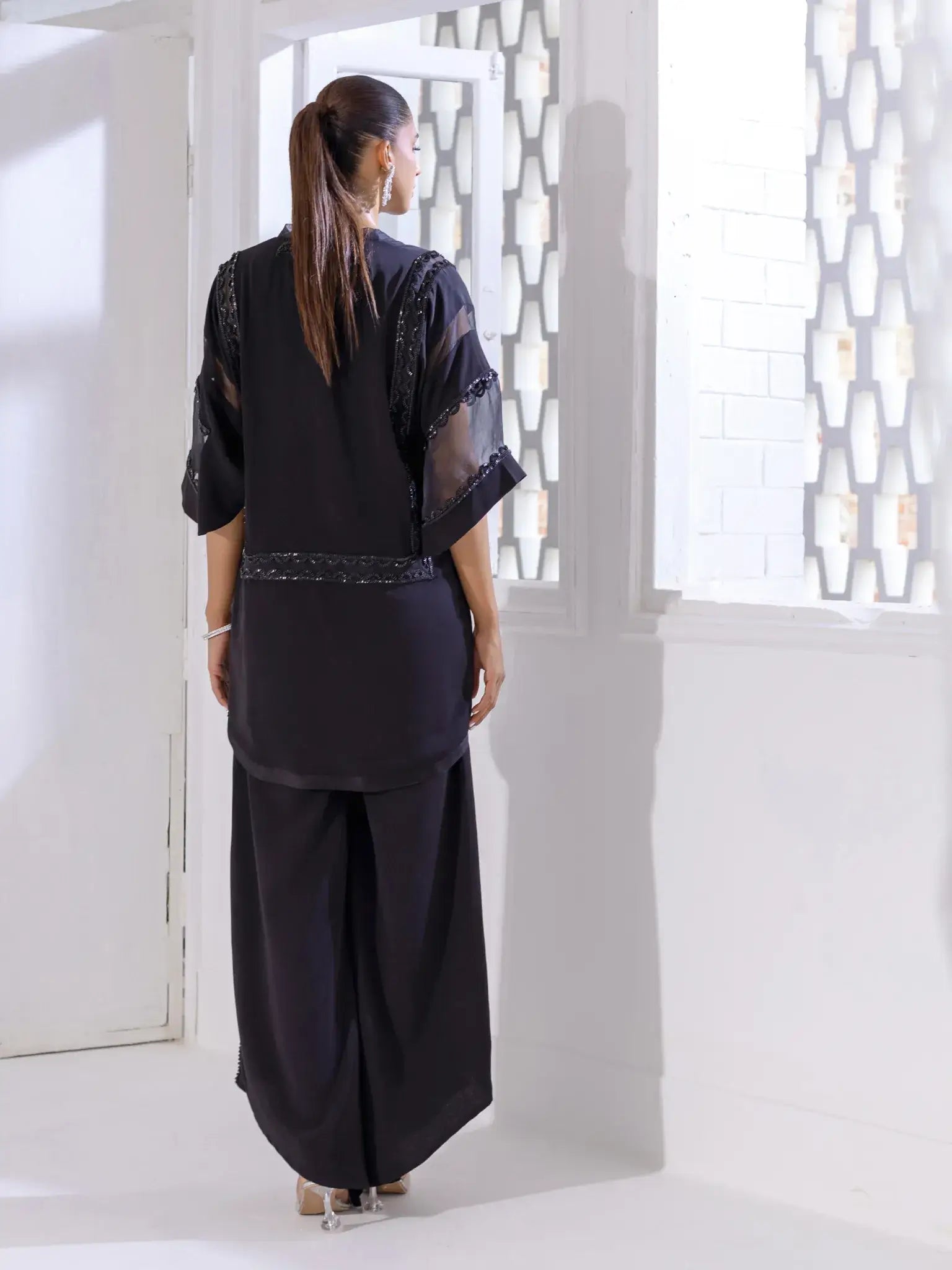 IQA DESIGN KAI’24 | YANI BLACK