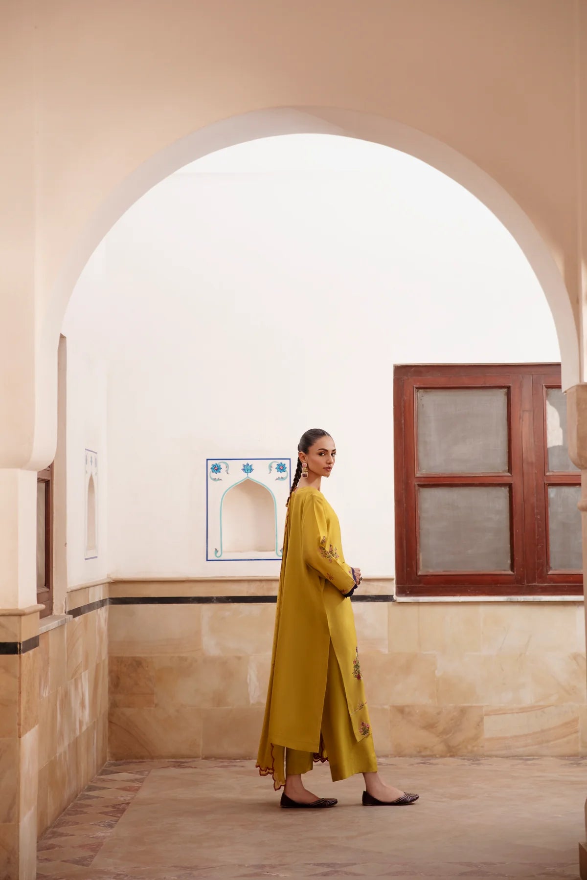 ZUNAIRA HAMEED ‘LEIA’24 | ZH-LEIA-10