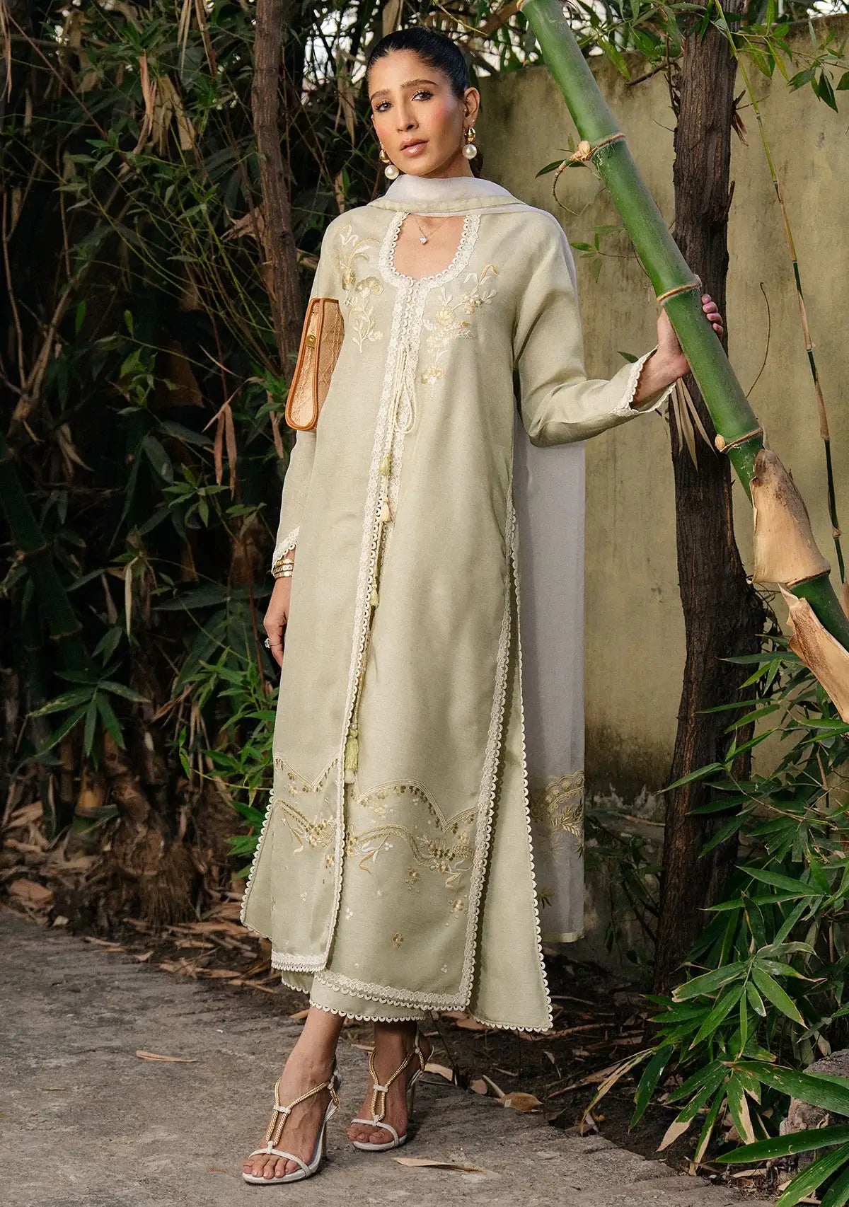 ZAINAB ZULFIQAR FESTIVE EDIT’25 | KIRA PISTCHIO