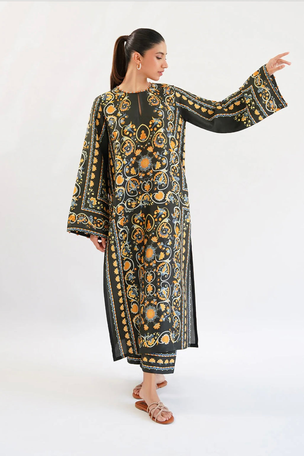 SANIA MASKATIYA ‘LEAH’ LUXE PRET’24 | ARMANA
