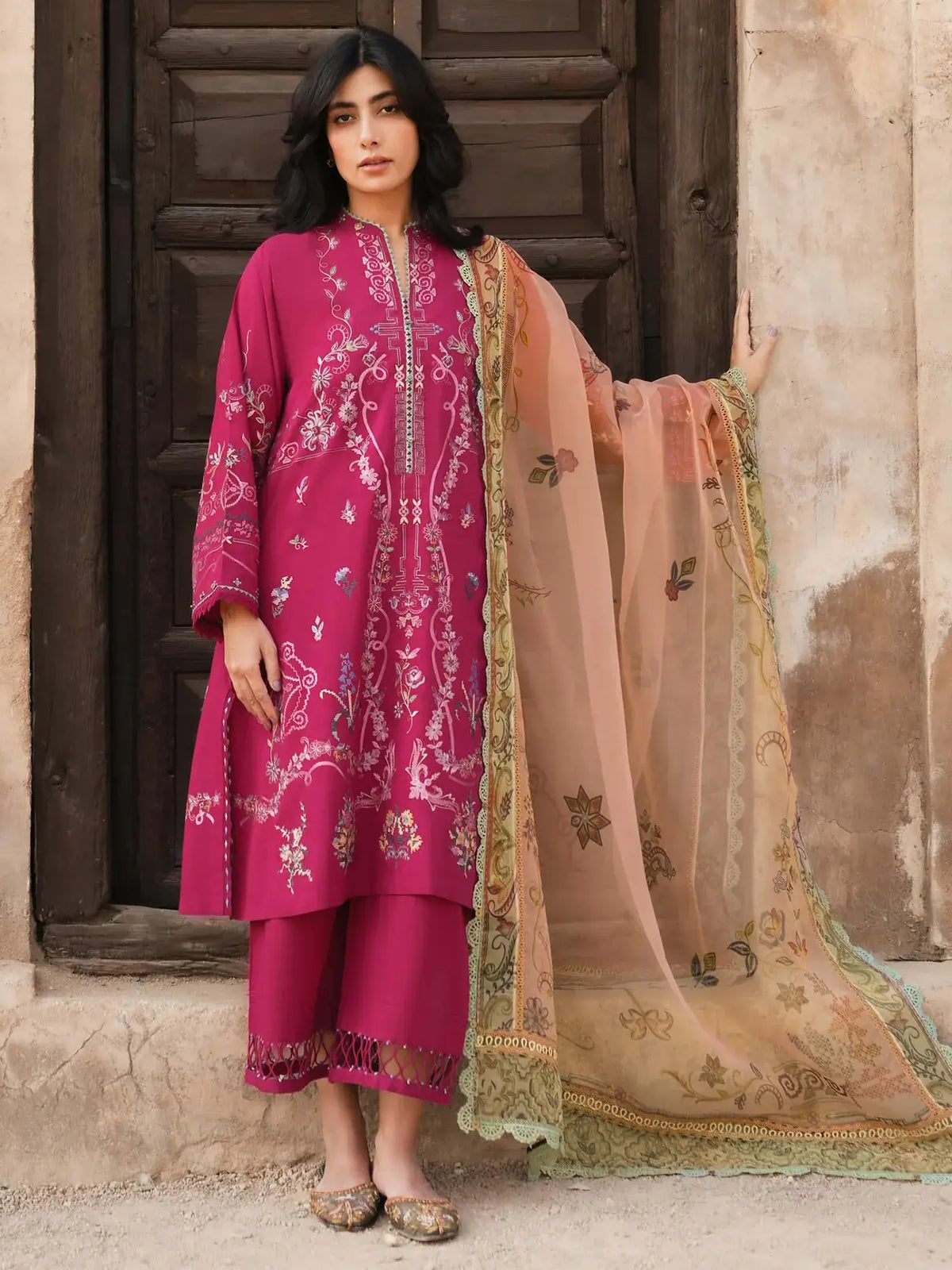MISHA LAKHANI SPRING SUMMER UNSTITCHED’26 | AYLIN