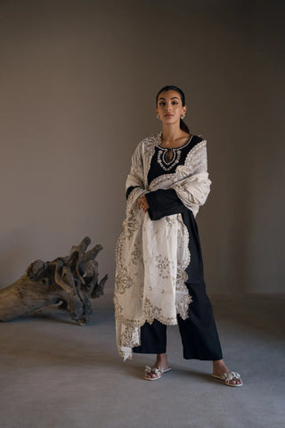 HINA MOHAMED READY TO WEAR PRET’24 | IZA BLACK