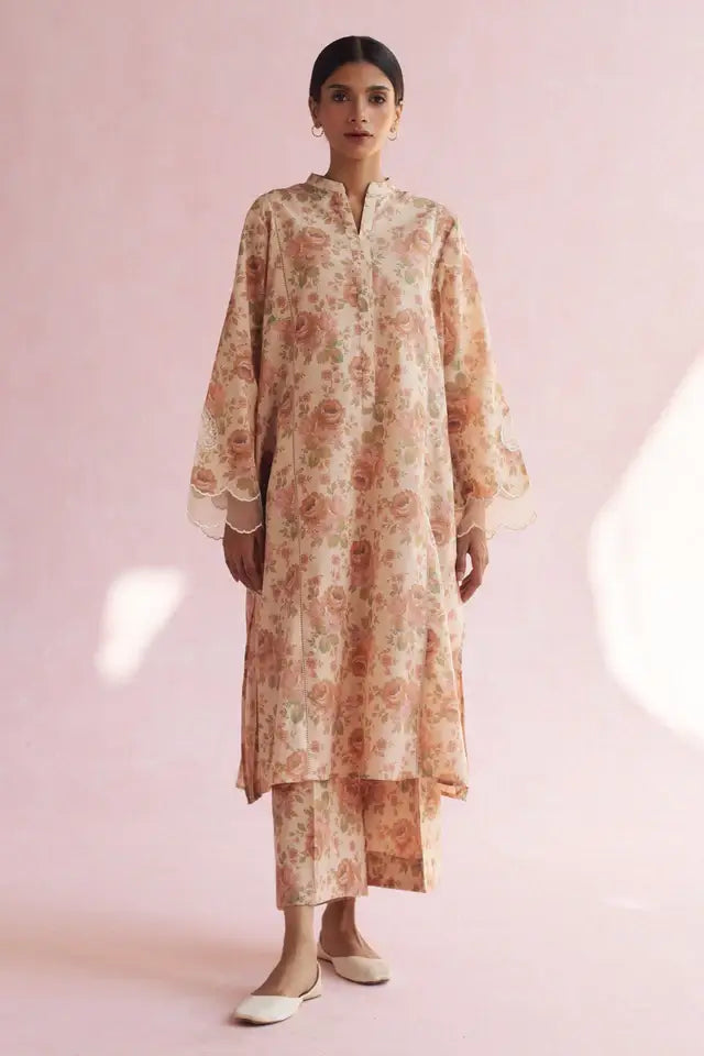 ZARA SHAHJAHAN BASICS’24 | ZKT-1361