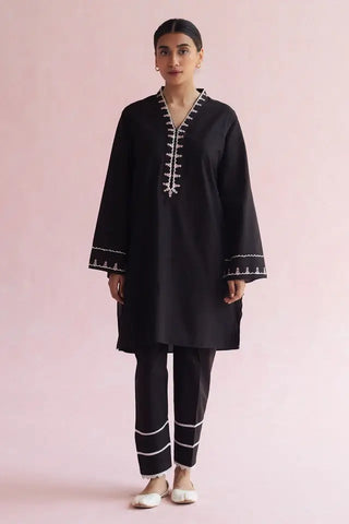 ZARA SHAHJAHAN BASICS’24 | ZKT-1363