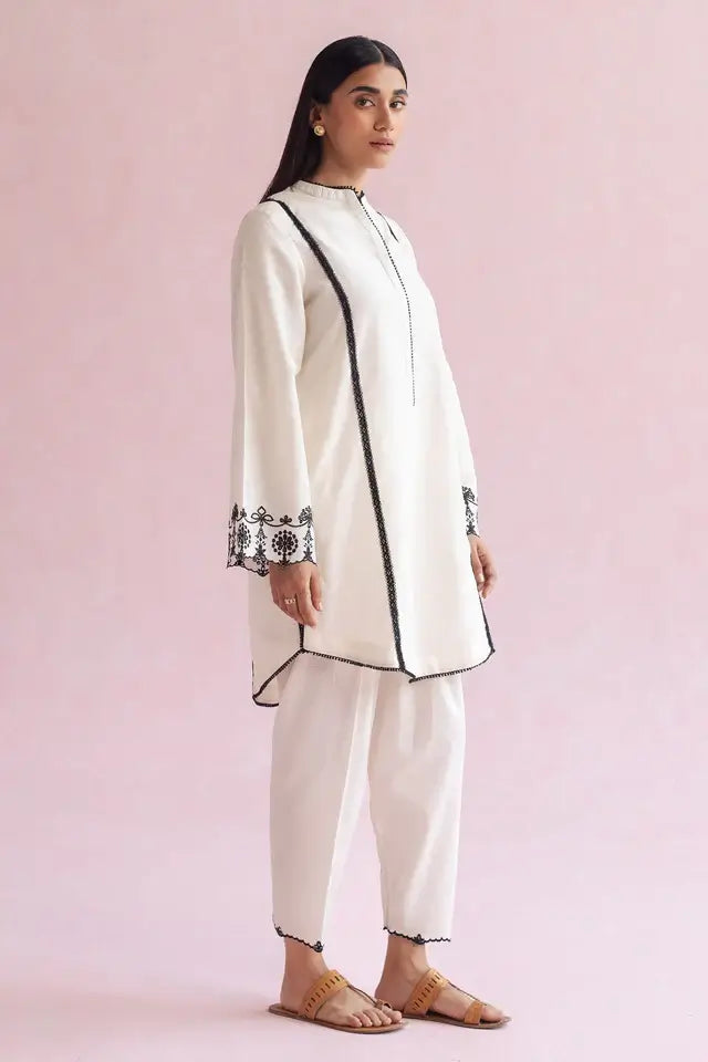 ZARA SHAHJAHAN BASICS’24 | ZKT-1366