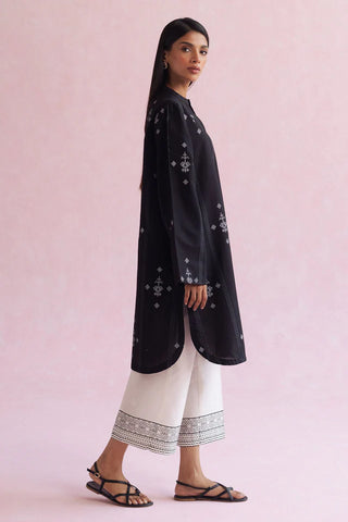 ZARA SHAHJAHAN BASICS’24 | ZKT-1364