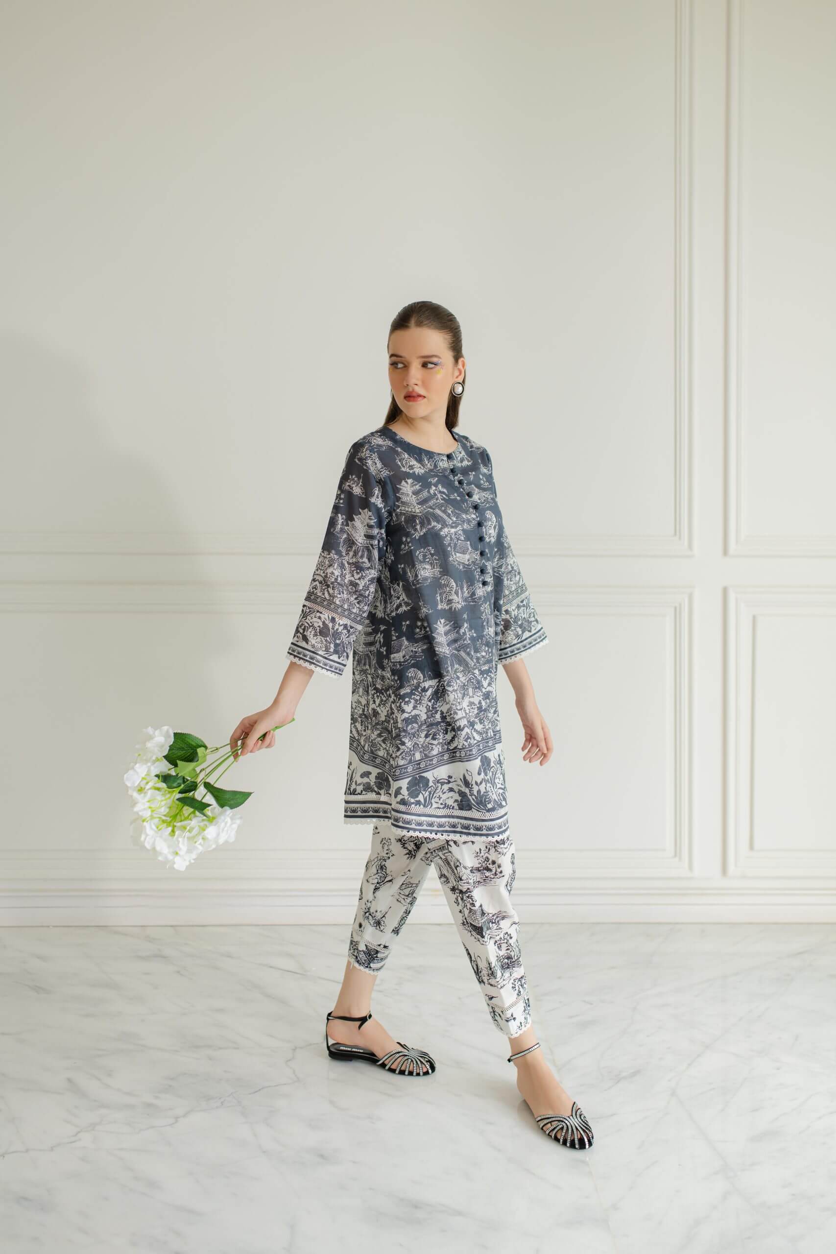 MISAAL BY AYESHA SOMAYA ‘BLOOM’24 | LUNA