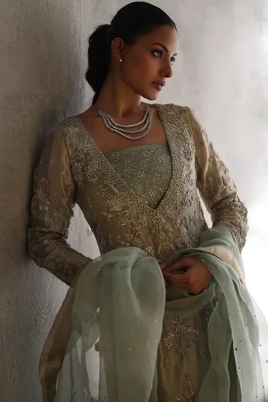 NADIA FAROOQUI ‘ZEENAT’ FORMALS’24 | MARJAN