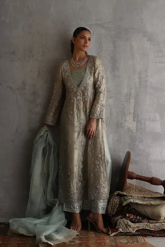 NADIA FAROOQUI ‘ZEENAT’ FORMALS’24 | MARJAN