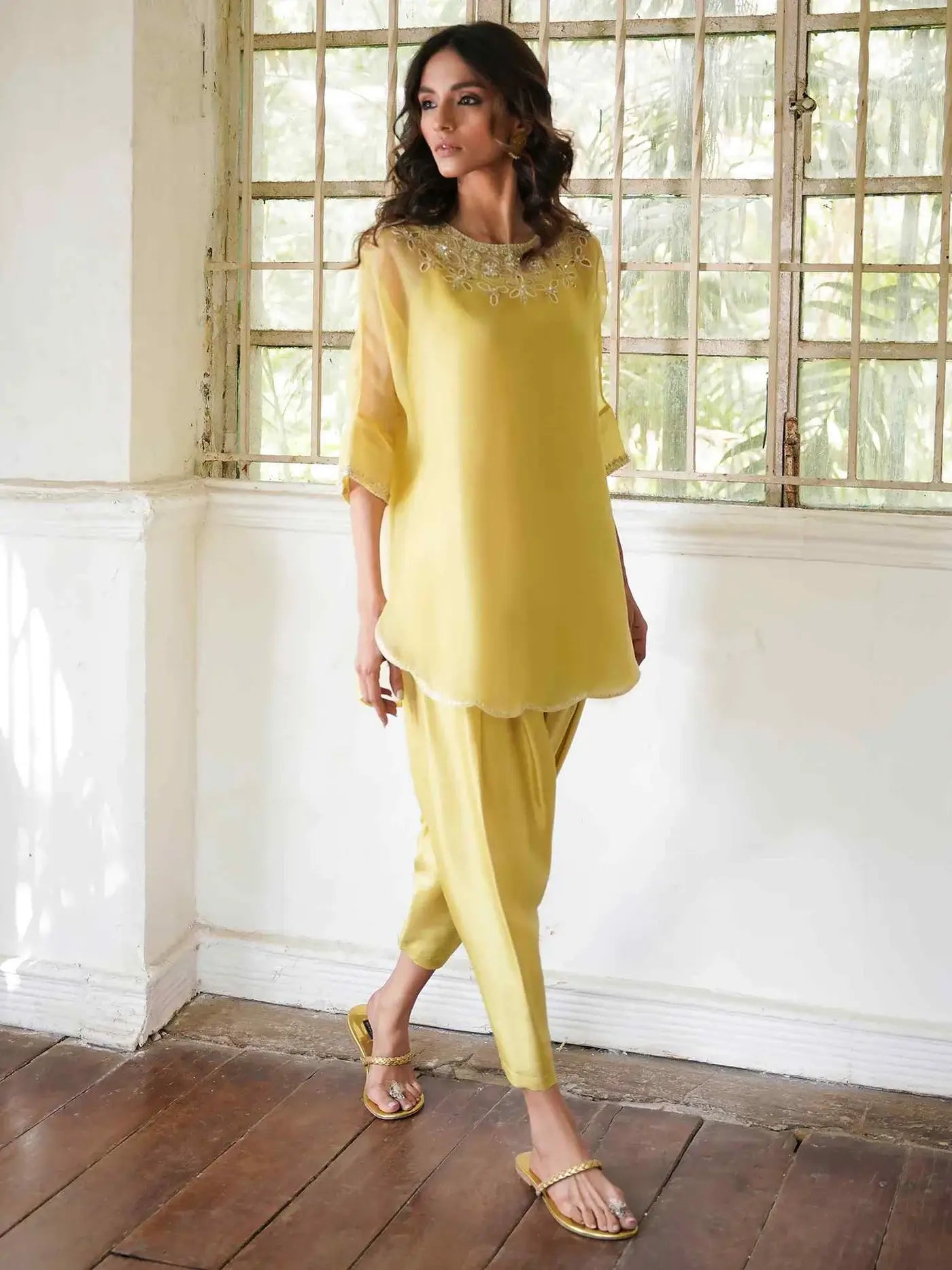 MISHA LAKHANI RTW’24 | LILY & SKINNY SHALWAR