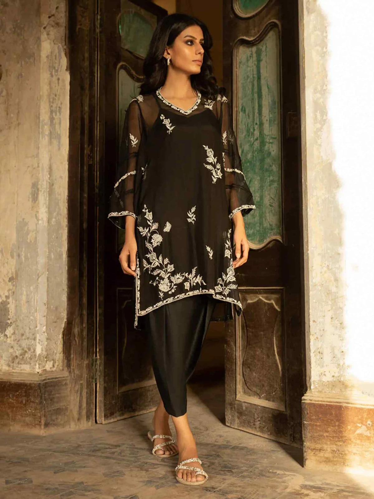 MISHA LAKHANI RTW’24 | ALISHA & SKINNY SHALWAR