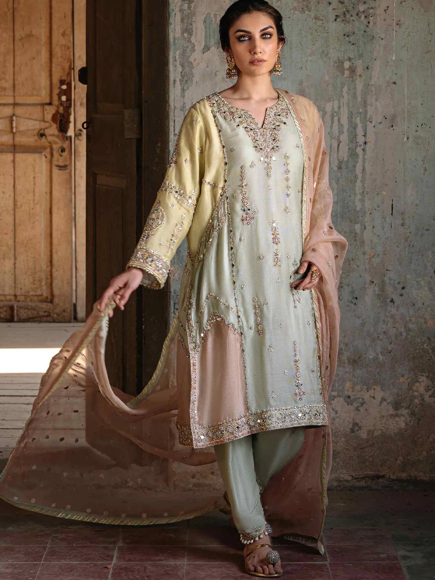 MISHA LAKHANI FORMALS’24 | ALISHA SET