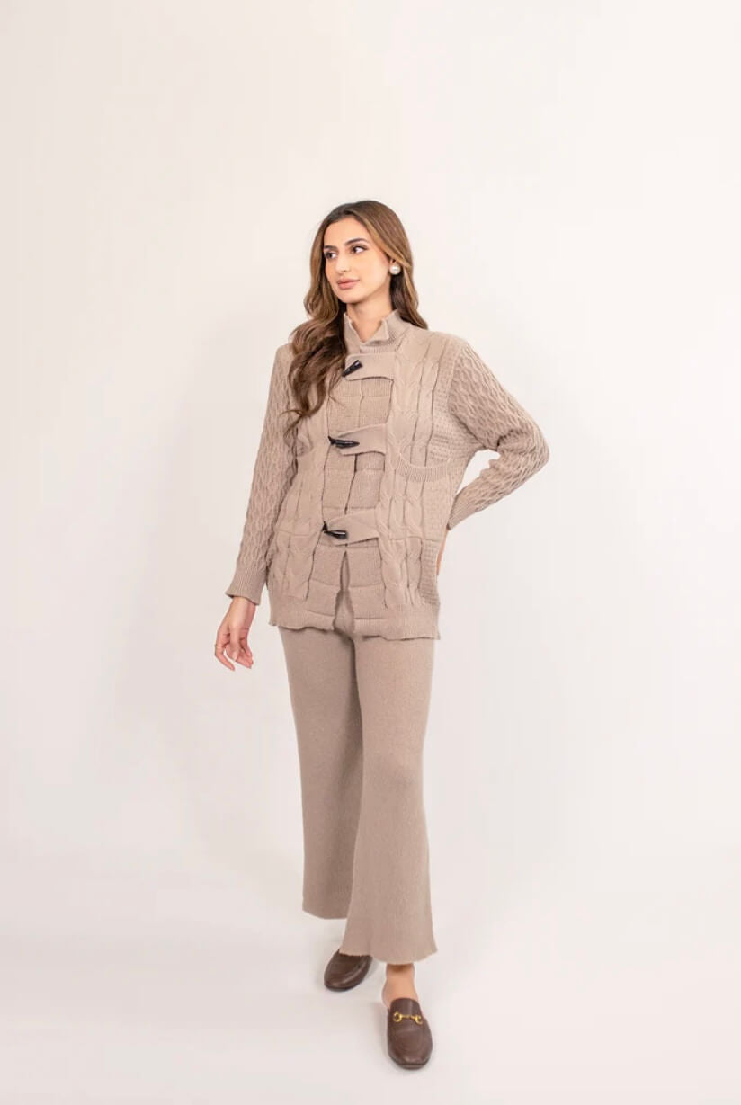 HASSAL AUTUMN WINTER’24 | AMELIA BROWN SUIT