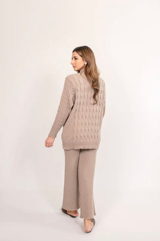 HASSAL AUTUMN WINTER’24 | AMELIA BROWN SUIT