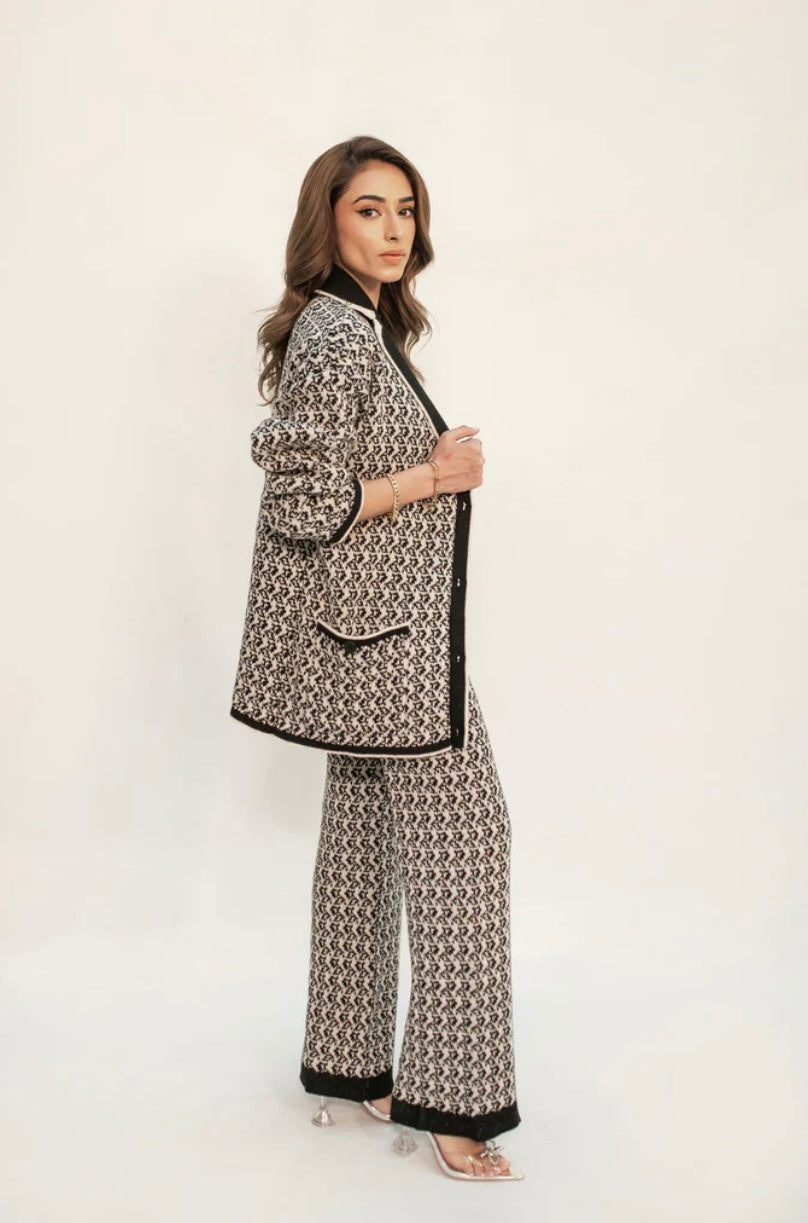 HASSAL AUTUMN WINTER RTW’24 | LAYLA BLACK & WHITE KNIT SET