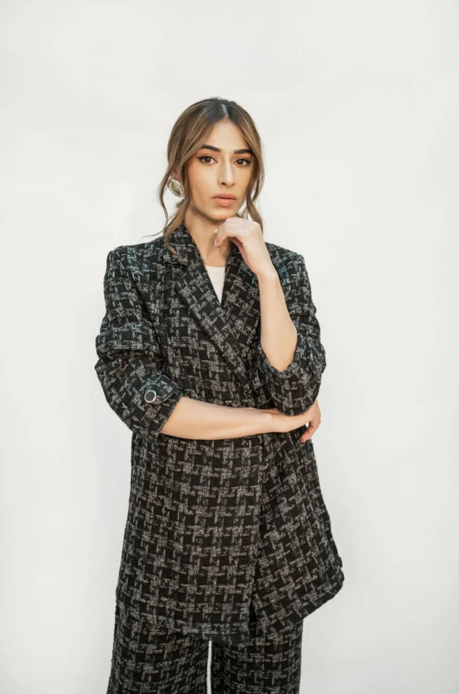 HASSAL AUTUMN WINTER RTW’24 | KAIA TWEED SUIT