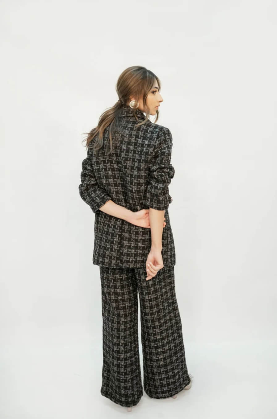 HASSAL AUTUMN WINTER RTW’24 | KAIA TWEED SUIT