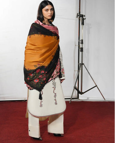 JUGNU UNSTITCHED S/S’26 | RASTI