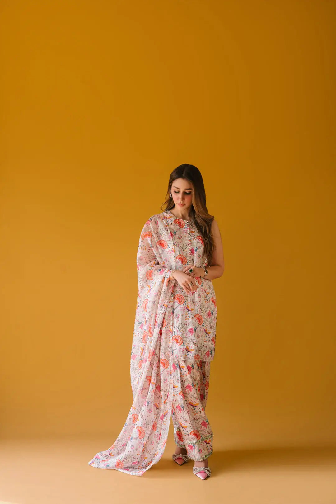 SAMMY K MID SUMMER PRET’24 | WHITE MIST