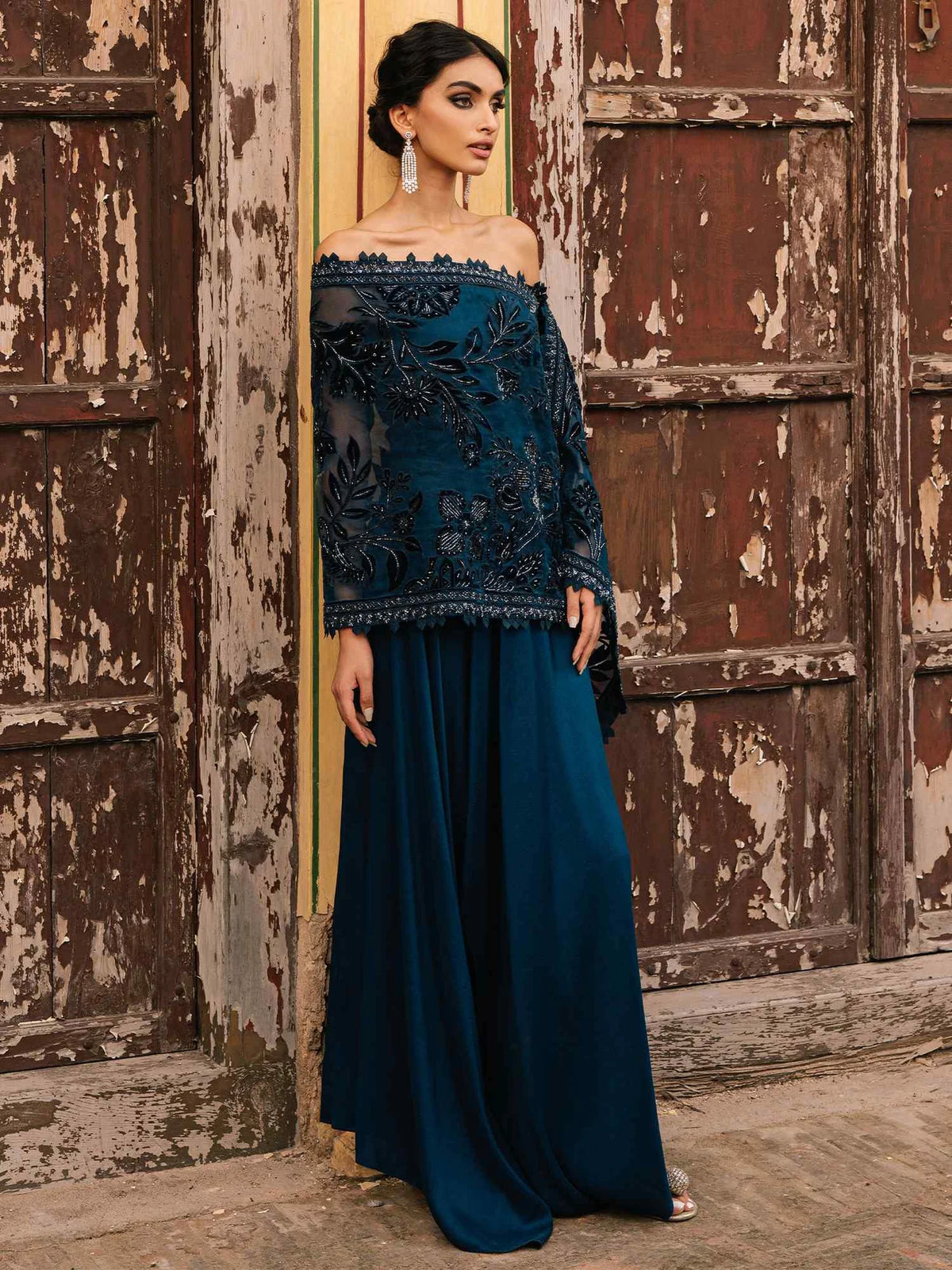 MISHA LAKHANI FORMALS’24 | WRAP STOLE