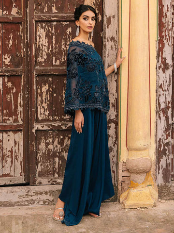 MISHA LAKHANI FORMALS’24 | WRAP STOLE