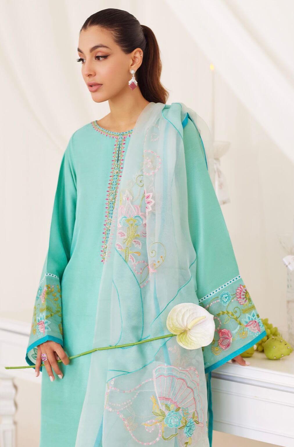FARAH TALIB AZIZ ‘LEA FALL’24 | UNA TURQUOISE SHIRT & EMBROIDERED DUPATTA