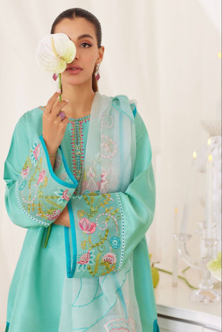 FARAH TALIB AZIZ ‘LEA FALL’24 | UNA TURQUOISE SHIRT & EMBROIDERED DUPATTA